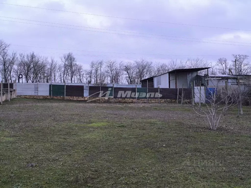 Участок в Крым, Симферопольский район, Перовское с/пос, Новозбурьевка ... - Фото 1