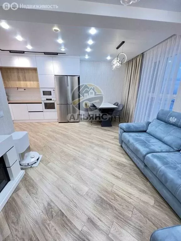 4-комнатная квартира: Новый Уренгой, район Южная Жилая Часть, ... - Фото 1