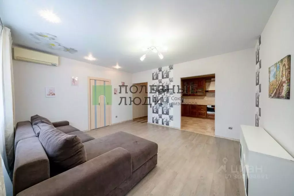 3-к кв. Хабаровский край, Хабаровск ул. Шеронова, 6 (89.8 м) - Фото 1