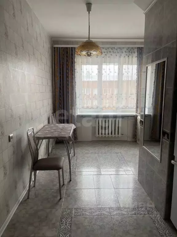 3-к кв. Оренбургская область, Оренбург ул. Челюскинцев, 17А (89.0 м) - Фото 0