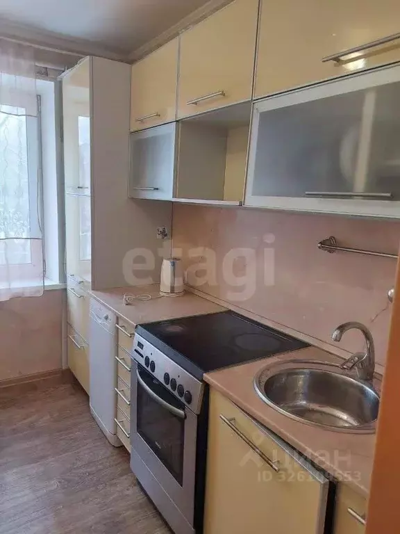 3-к кв. Красноярский край, Красноярск ул. Гастелло, 32 (59.0 м) - Фото 1