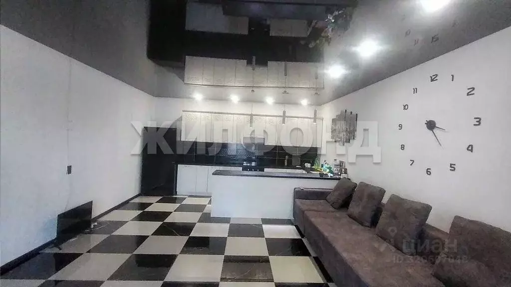 Дом в Хакасия, Алтайский район, д. Кайбалы ул. Минусинская (234 м) - Фото 1