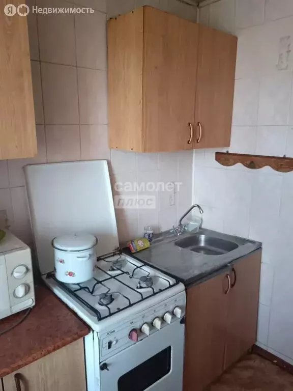 3-комнатная квартира: Абинск, улица Красных Таманцев, 28 (62.3 м) - Фото 2