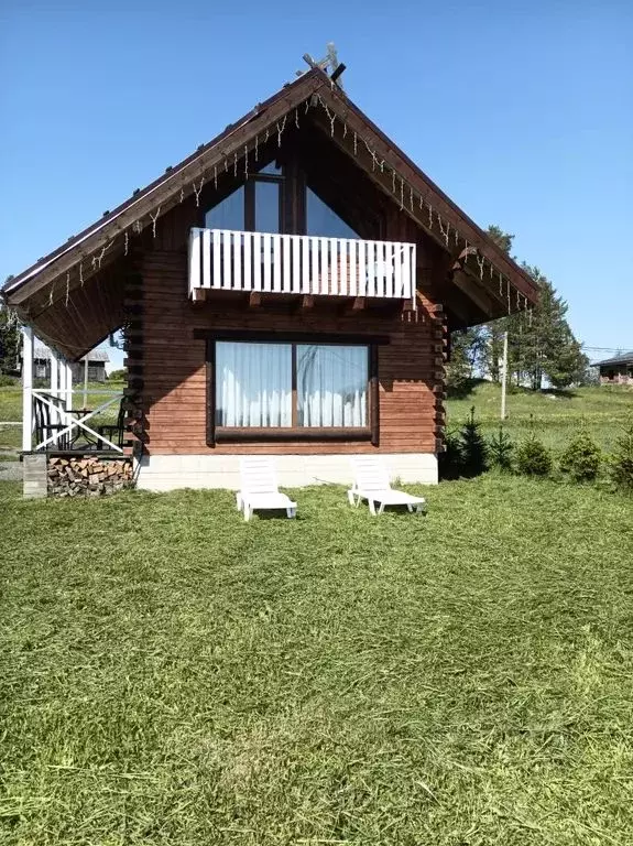 Дом в Карелия, Лахденпохский муниципальный округ, Район поселка ... - Фото 1