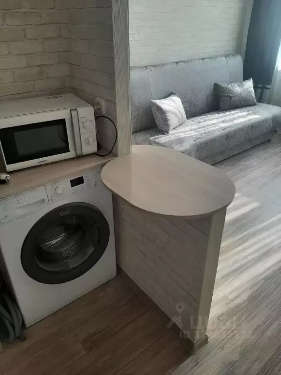 Студия Красноярский край, Красноярск ул. 60 лет Октября, 112 (18.0 м) - Фото 2