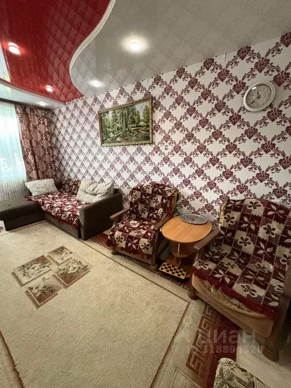 2-к кв. Белгородская область, Губкин просп. Горняков, 1 (50.0 м) - Фото 0