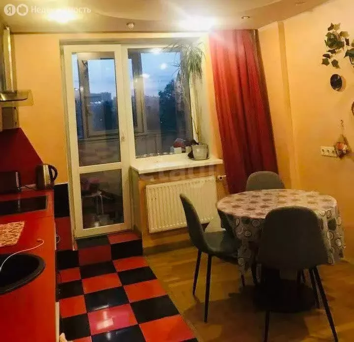 3-комнатная квартира: Санкт-Петербург, улица Брянцева, 7к1 (88 м) - Фото 1