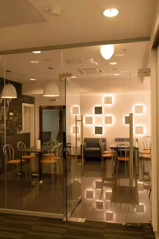 Офис в Санкт-Петербург Новгородская ул., 23 (821 м) - Фото 1