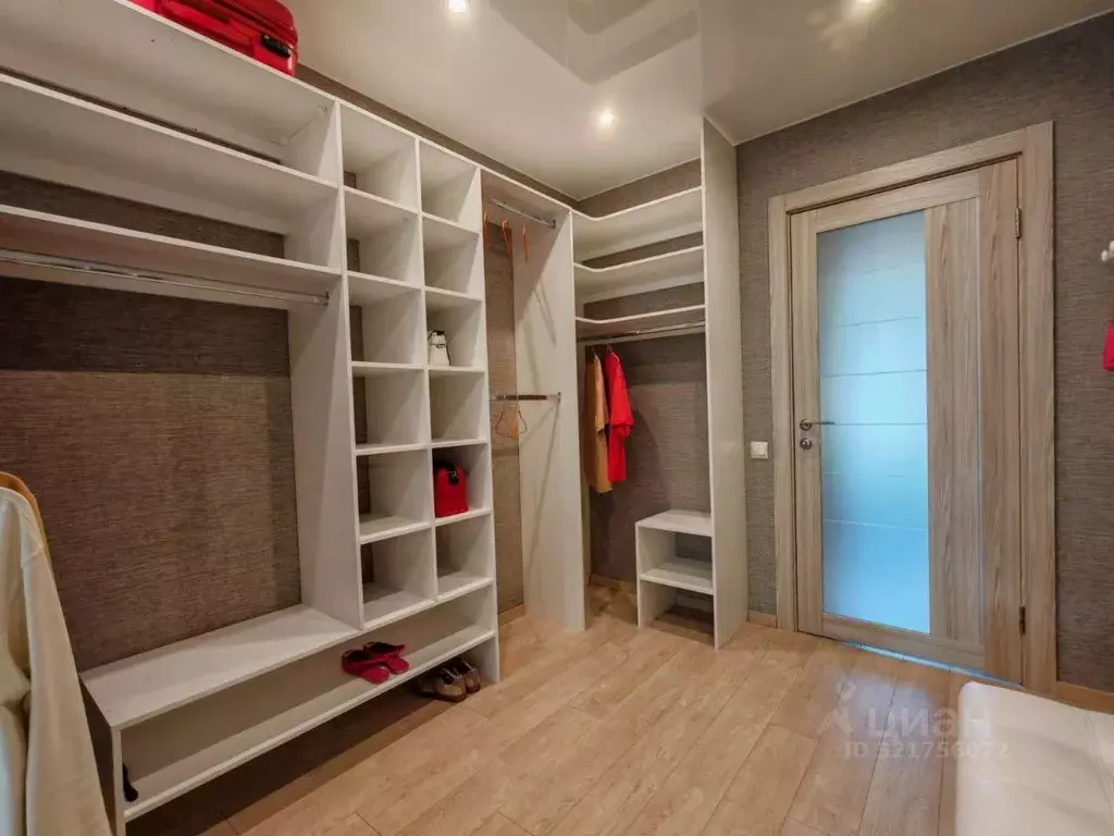 3-к кв. Архангельская область, Архангельск просп. Обводный Канал, 32 ... - Фото 1