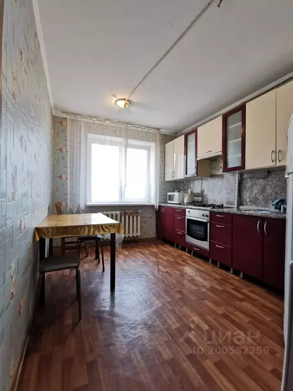 3-к кв. Брянская область, Брянск ул. Романа Брянского, 4 (77.0 м) - Фото 1