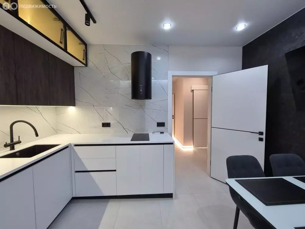 2-комнатная квартира: Анапа, улица Крылова, 13к1 (56 м) - Фото 2