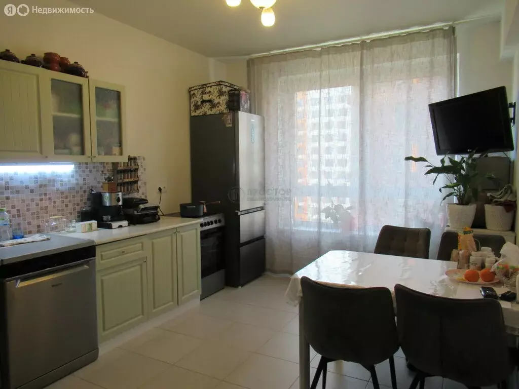 3-комнатная квартира: Балашиха, Реутовская улица, 11 (72.2 м) - Фото 2