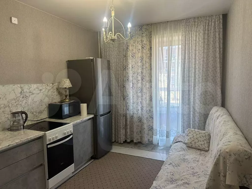 1-к. квартира, 40 м, 2/4 эт. - Фото 0