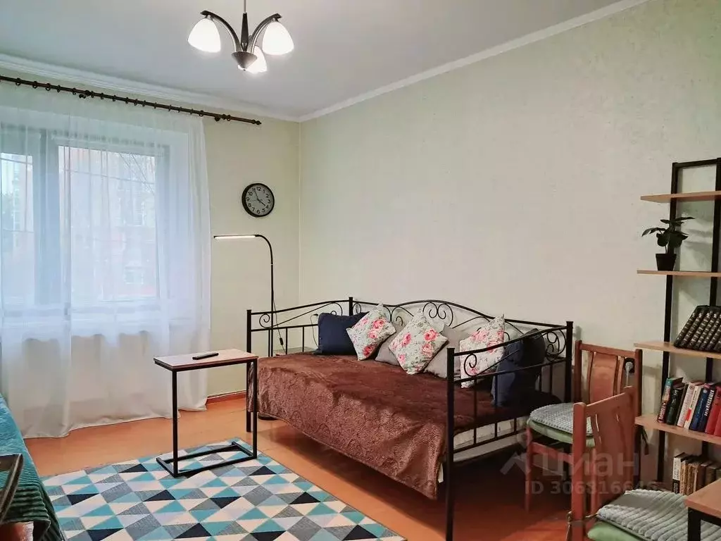2-к кв. Калининградская область, Пионерский Армейская ул., 5 (50.0 м) - Фото 0