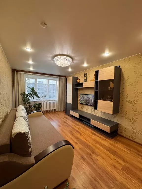 Продаётся 2-к квартира, 53.8 м - Фото 0