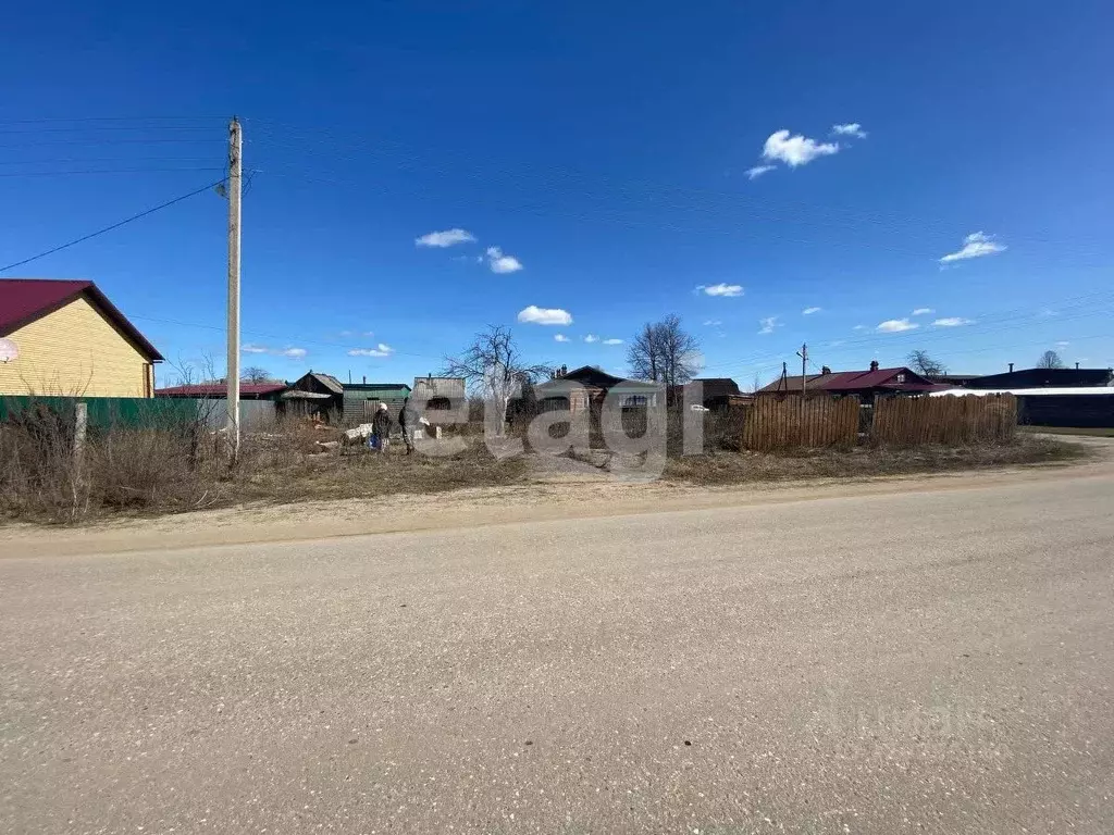 Участок в Костромская область, пос. Островское ул. Полевая, 2 (5.5 ... - Фото 0