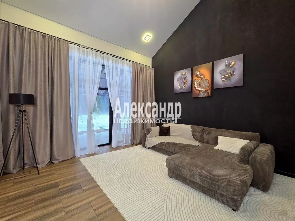 Дом в Ленинградская область, Выборгский район, Советское городское ... - Фото 2