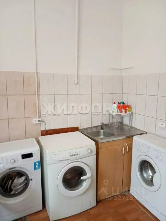 Комната Санкт-Петербург ул. Жуковского, 57 (16.4 м) - Фото 1