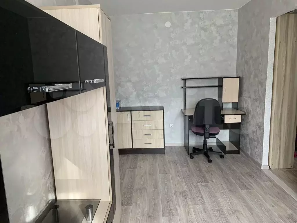 1-к. квартира, 37 м, 3/10 эт. - Фото 1