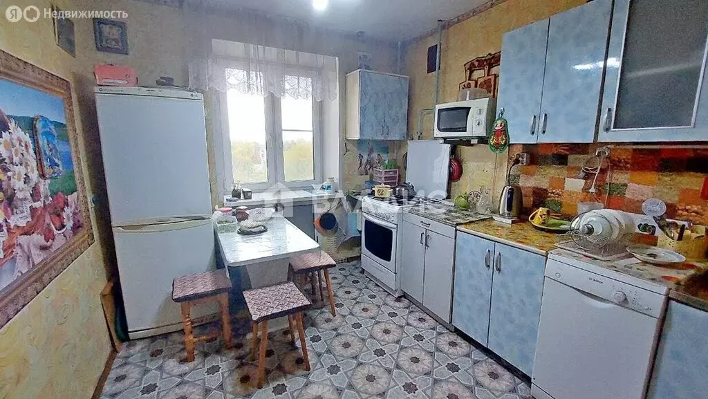 3-комнатная квартира: Ковров, улица Матвеева, 3 (62.7 м) - Фото 1