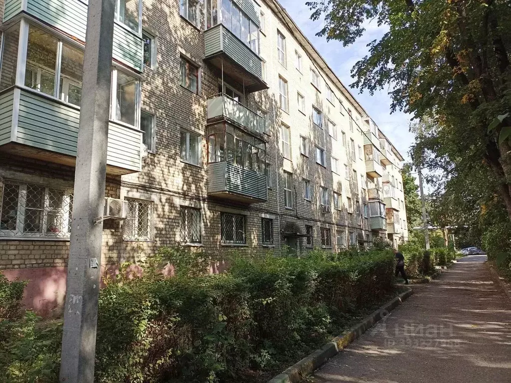 1-к кв. Московская область, Серпухов Октябрьская ул., 26а (30.0 м) - Фото 1