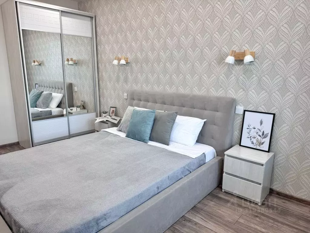 1-к кв. Кировская область, Киров Октябрьский просп., 117 (60.0 м) - Фото 1