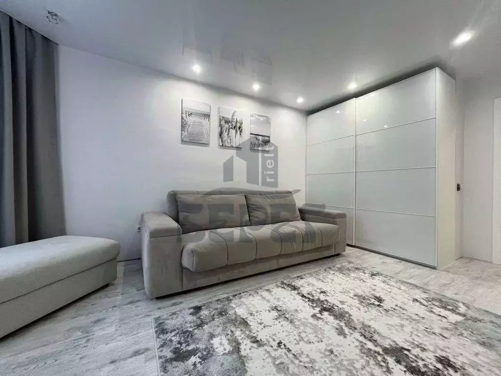 1-к кв. Татарстан, Казань ул. Адоратского, 1Б (43.0 м) - Фото 1