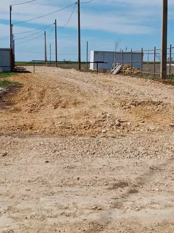 Участок в Крым, Сакский район, Молочненское с/пос, Береговой КСП  (6.0 ... - Фото 1