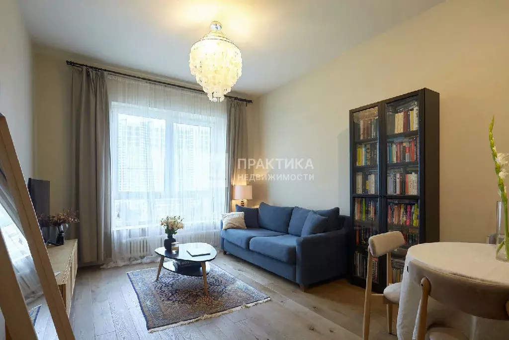 Продается 2-комнатная квартира - Фото 1