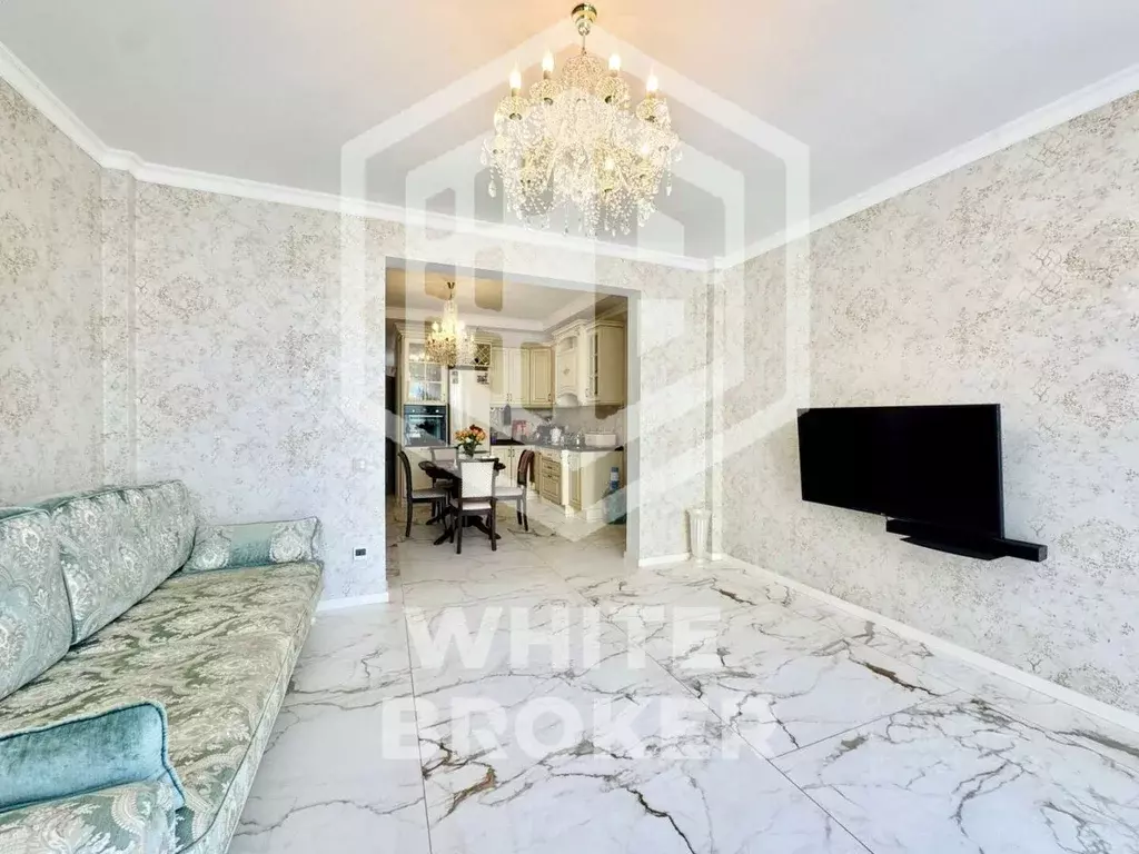 2-к кв. Крым, Ялта ул. Таврическая, 2Б (89.3 м) - Фото 0