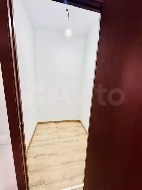 1-к. квартира, 32 м, 7/17 эт. - Фото 0