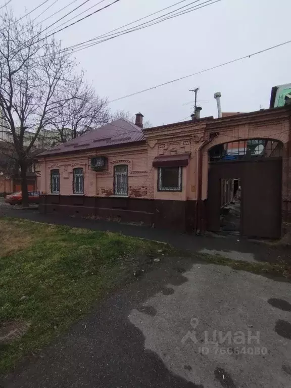 Дом в Северная Осетия, Владикавказ ул. Гикало, 4 (80 м) - Фото 0