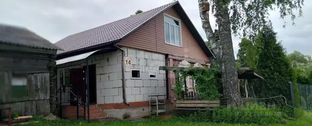 Дом в Калужская область, Село Бабынино с/пос, с. Пятницкое 14 (50 м) - Фото 2