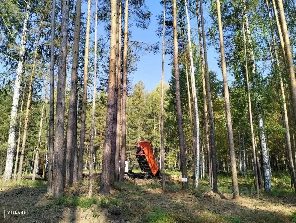 Участок в Свердловская область, Сысертский городской округ, пос. ... - Фото 0