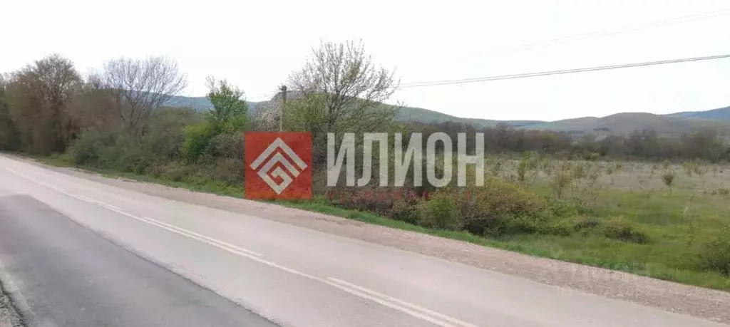 Участок в Севастополь с. Орлиное, ул. Благодатная (330.0 сот.) - Фото 0