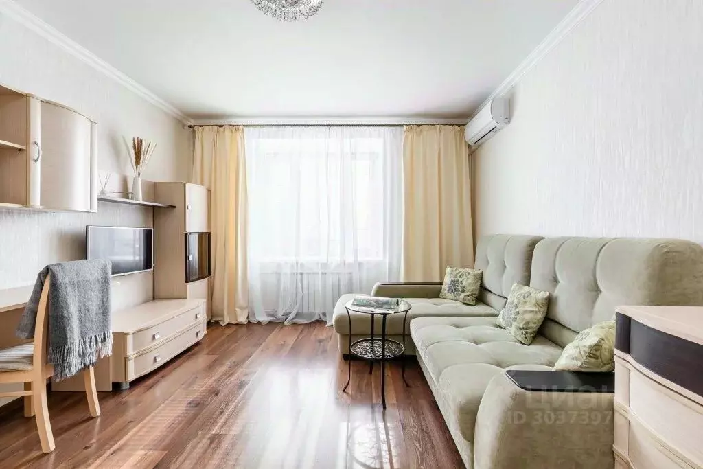 1-к кв. Татарстан, Казань ул. Сибгата Хакима, 37 (44.0 м) - Фото 1