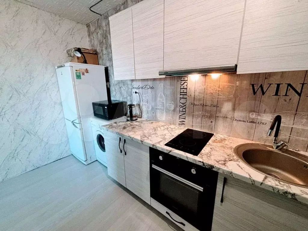 Комната 17 м в 4-к., 8/9 эт. - Фото 0