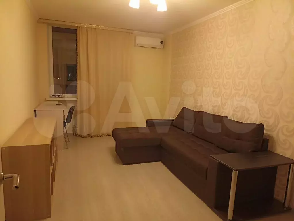 1-к. квартира, 40 м, 13/18 эт. - Фото 0