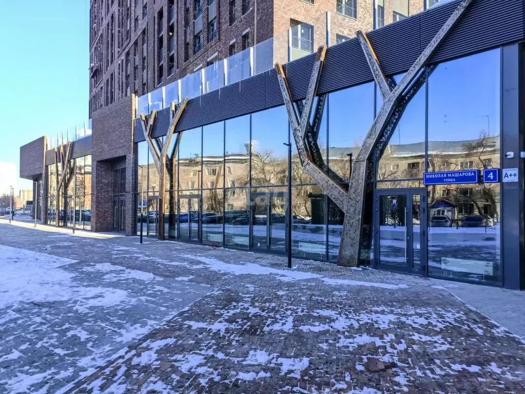 2-к кв. Тюменская область, Тюмень ул. Николая Машарова, 4 (68.2 м) - Фото 2