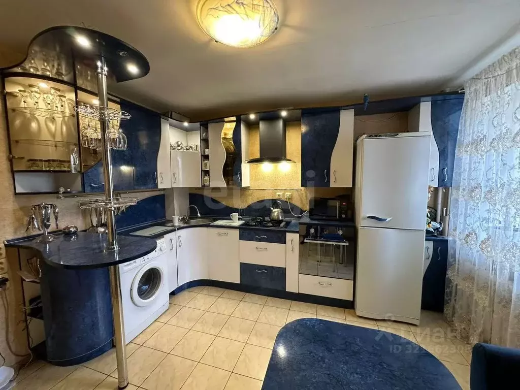 4-к кв. Костромская область, Кострома Давыдовский-3 мкр, 28Б (88.1 м) - Фото 1