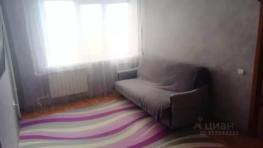 1-к кв. Татарстан, Набережные Челны 42-й комплекс, 7 (33.0 м) - Фото 0