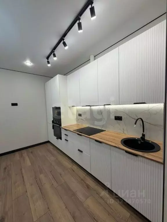 1-к кв. Оренбургская область, Оренбург Слесарный пер., 7 (43.0 м) - Фото 2