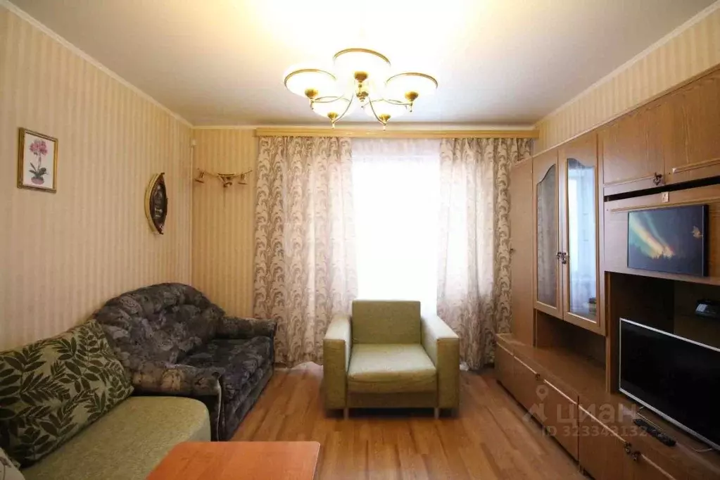 2-к кв. Ямало-Ненецкий АО, Новый Уренгой Юбилейный мкр, 4/3 (57.0 м) - Фото 1