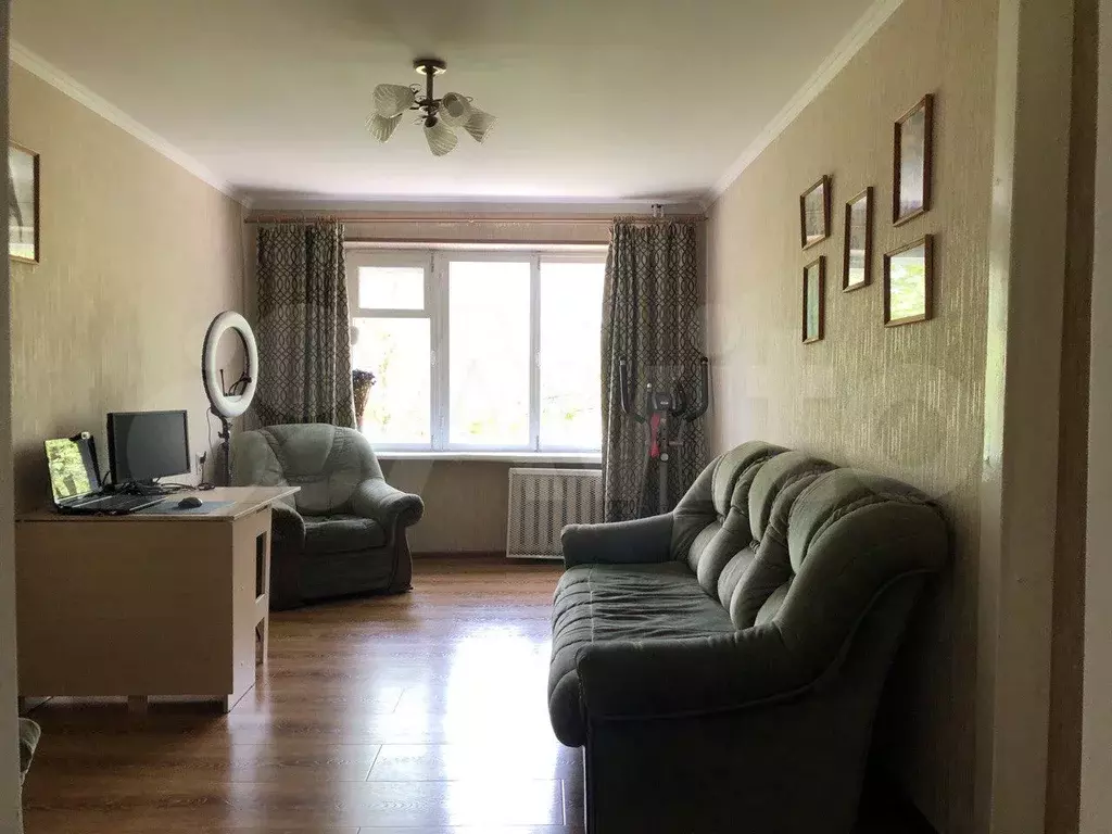 3-к. квартира, 59 м, 2/5 эт. - Фото 0