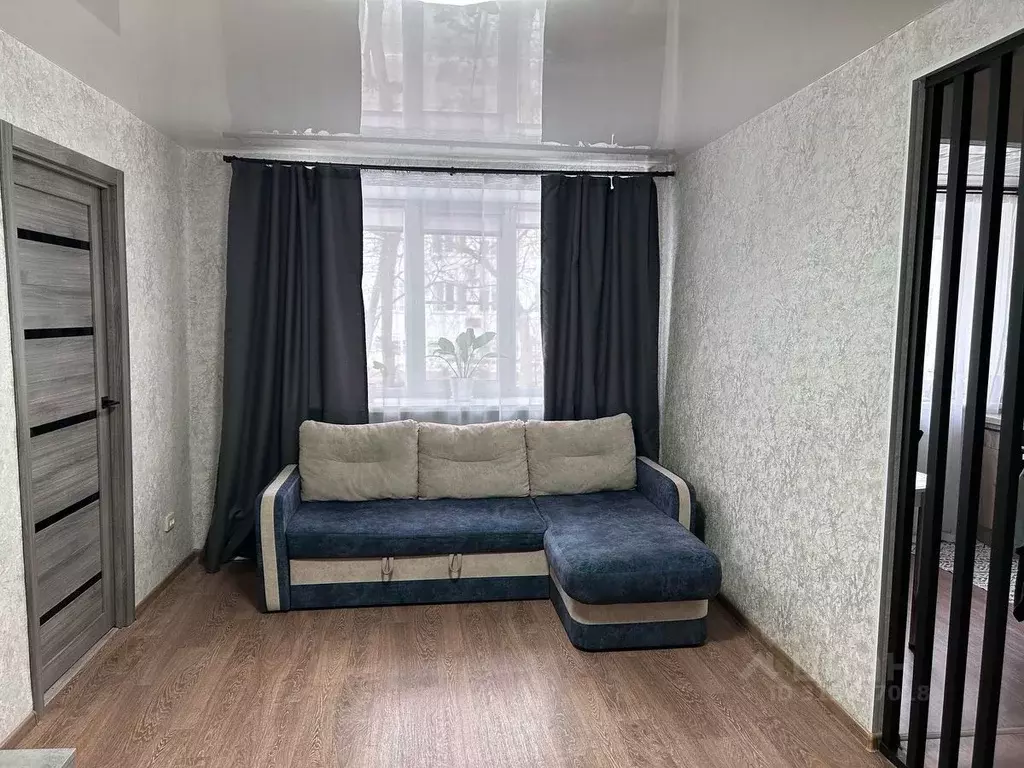 2-к кв. Омская область, Омск просп. Мира, 53 (41.6 м) - Фото 0