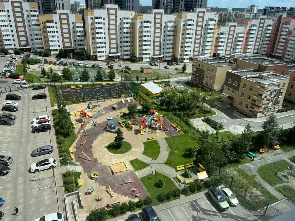 3-к кв. Челябинская область, Челябинск ул. Татищева, 264 (91.3 м) - Фото 0