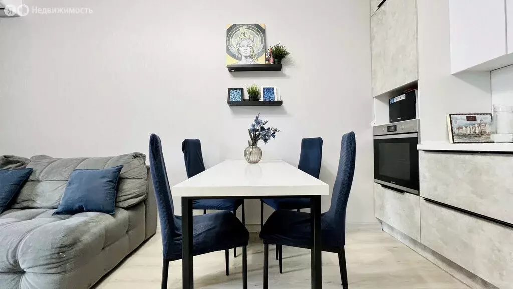 2-комнатная квартира: Екатеринбург, улица Данилы Зверева, 7В (56 м) - Фото 2