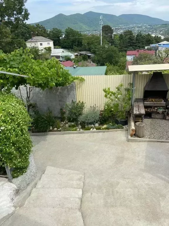 Дом в Краснодарский край, Туапсе ул. Герцена, 23 (41 м) - Фото 1