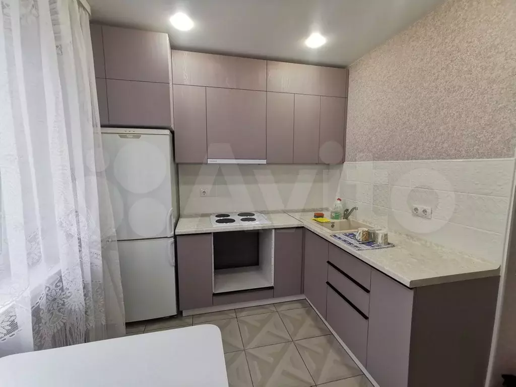 1-к. квартира, 40 м, 3/9 эт. - Фото 1