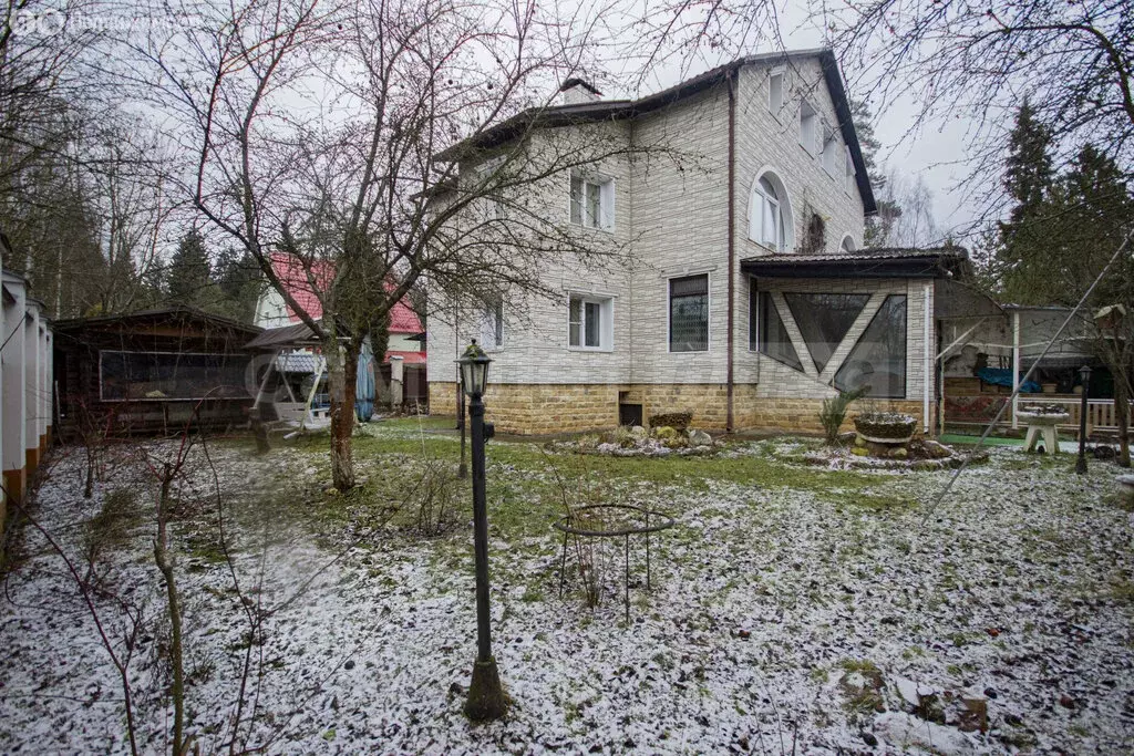 Дом в Одинцовский городской округ, посёлок Хлюпинского лесничества, ... - Фото 1